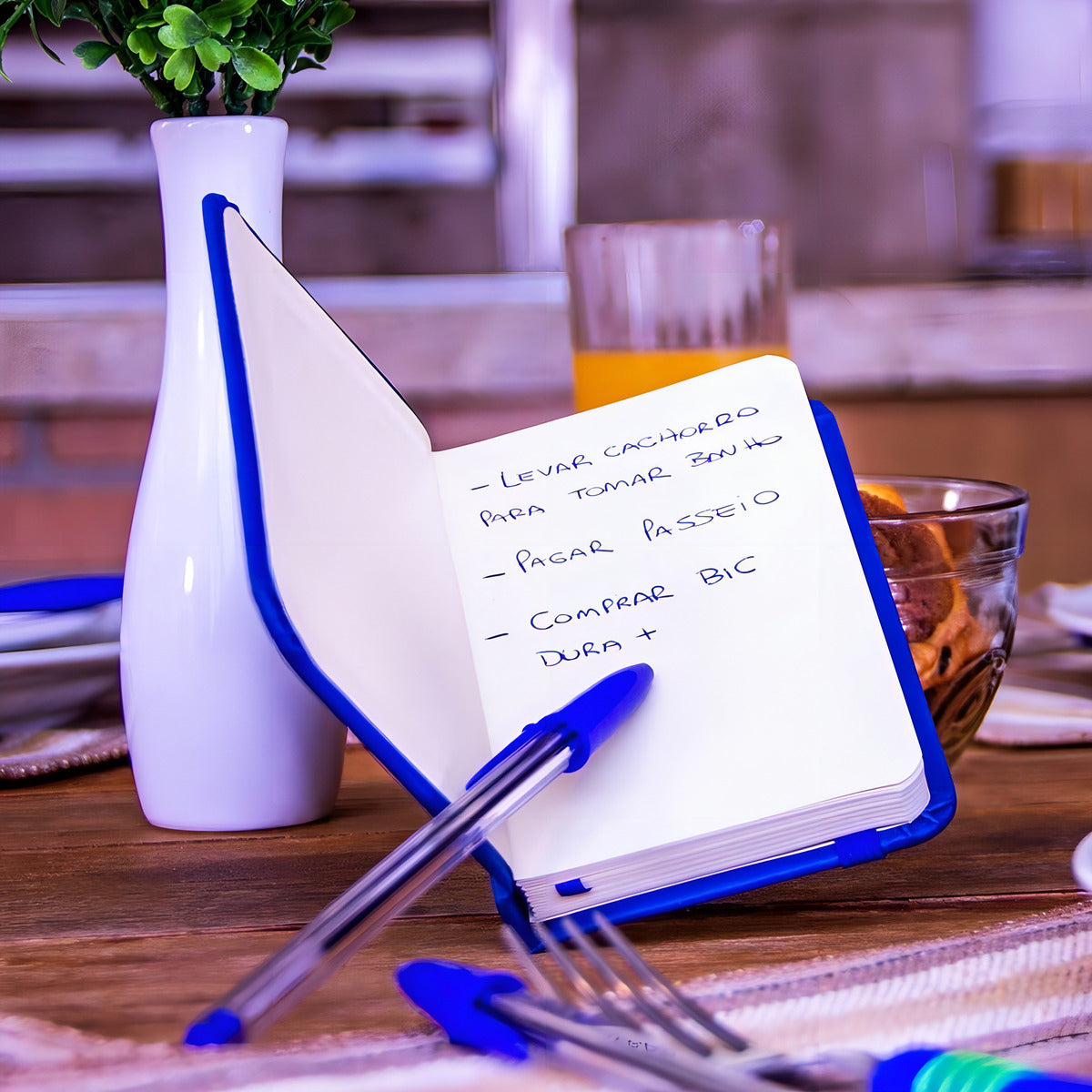 Caneta Bic Azul Esferográfica Cristal 50 Unidades 1.0 Mm Cx Cor do exterior Transparente